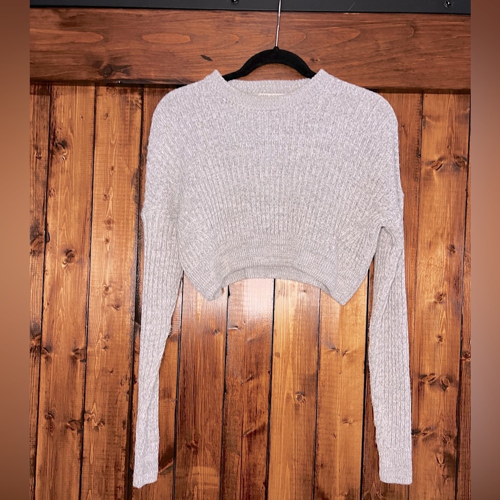 Urban Outfitters, light gray cropped sweater, small